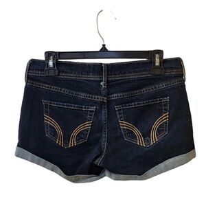 Hollister Dark Wash Midi Jean Shorts size 5/27